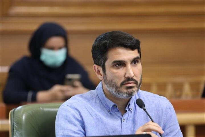 شورا در حاشیه؛ شهرداری فراتر از قانون/ مدیری که به عضو شورای شهر توهین کرد از سوی شهردار تهران پست بالاتر گرفت/ مقابل تصمیمات فاجعه‌آمیز ایستادیم