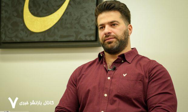 عکس| سرمربی سابق تیم‌ ملی وزنه‌برداری و این یادگاری از کودکی