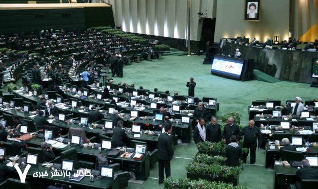 قالیباف و رسایی بعد از تنش در مجلس، شکار دوربین عکاسان شدند/ تصاویری از خوش و بش نمایندگان