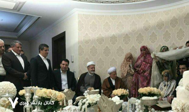 خاطرات هاشمی: عقد ازدواج برادر یکی از محافظانم را بستم