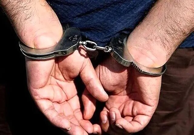 آقای وزیر با دادستان صحبت کرد؛ ماجرای معلم ادبیات در