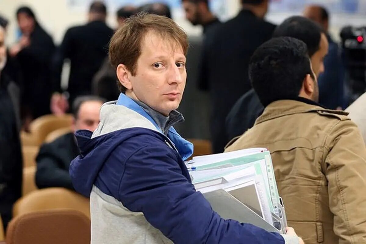 ببینید رانندگی بابک زنجانی پشت فرمان تریلی‌