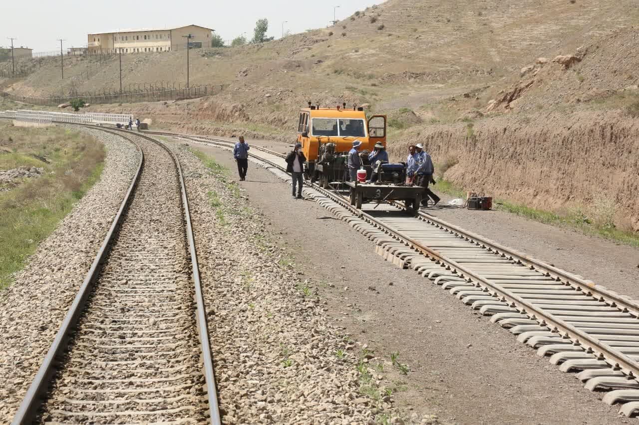 تحول در حمل‌ونقل صنعتی زنجان با اتصال شهرک اشراق به