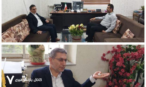 حضور فرماندار صومعه سرا در بخشداری ضیابر