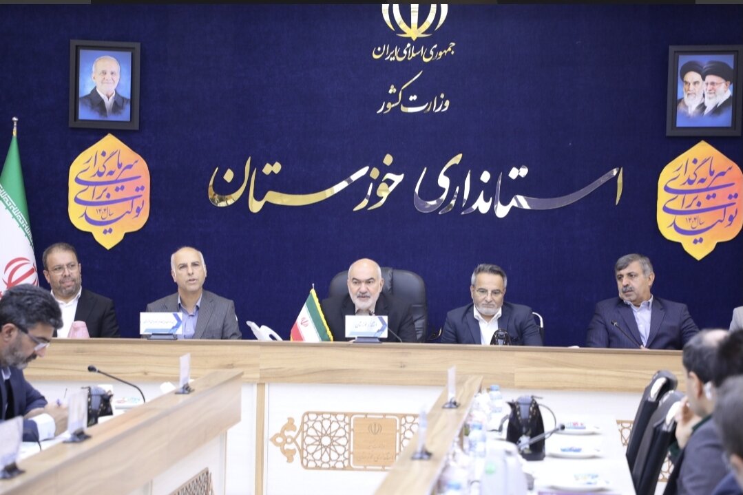 حمایت از تولیدات استانی و جذب سرمایه‌گذاری اولویت اصلی در