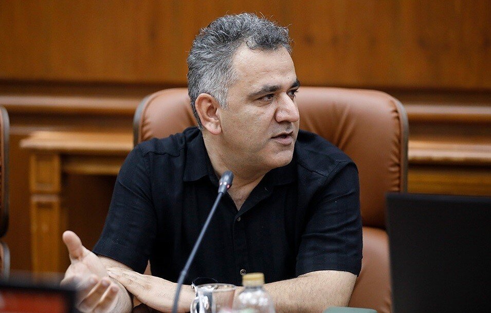 سخنی صریح با دکتر محمدرضا عارف مناطق آزاد تجاری