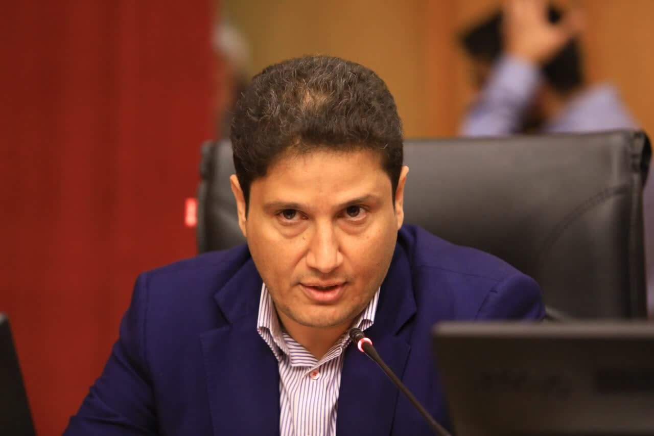 معاون اقتصادی استاندار کرمان بر لزوم هزینه‌کرد منابع بانک‌ها در