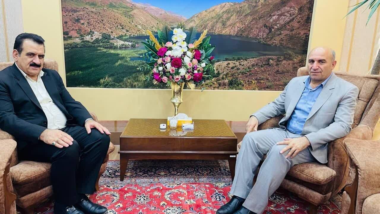 تاکید فرماندار خرم آباد بر شارژ خودپردازهای بانکی استان