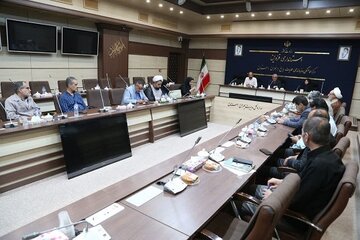 مدیرکل-سیاسی2.jpg
