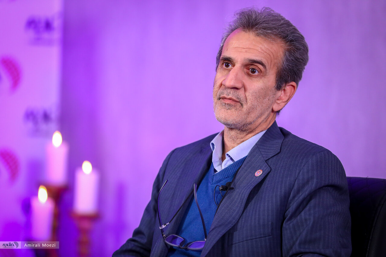فردای صلح؛ دوست دارم فقط یک بار پدرم را بغل