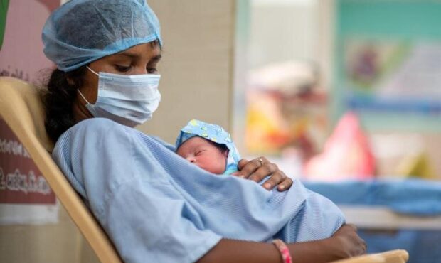 توضیح وزیر رفاه درباره اجرای طرح «کارت امید مادر»