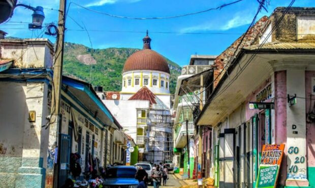 ماجرای ارتش بی‌خانمان‌ها که در فکر تصرف یک جزیره بودند/ دو مرد دستگیر شدند