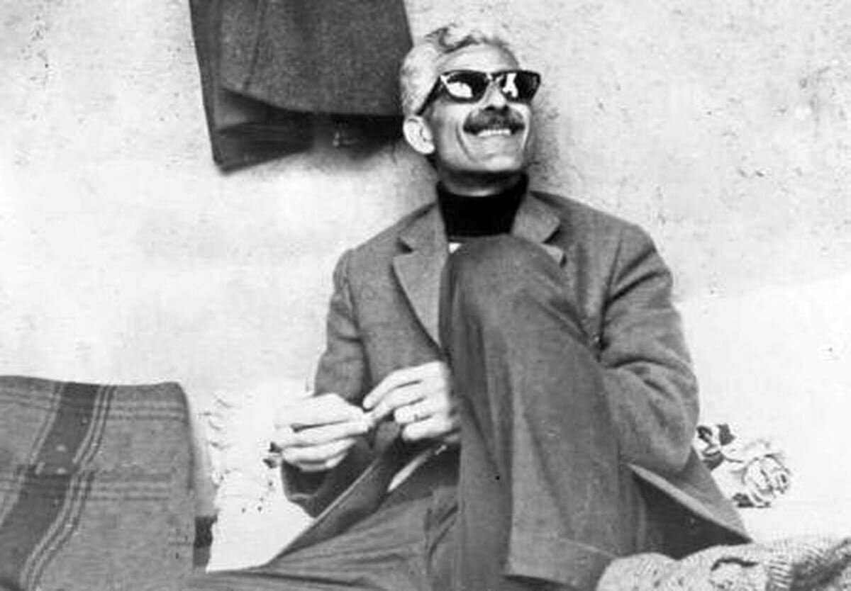 پشت‌پرده‌ها و روابط میان اهالی هنر و ادب جلد دوم