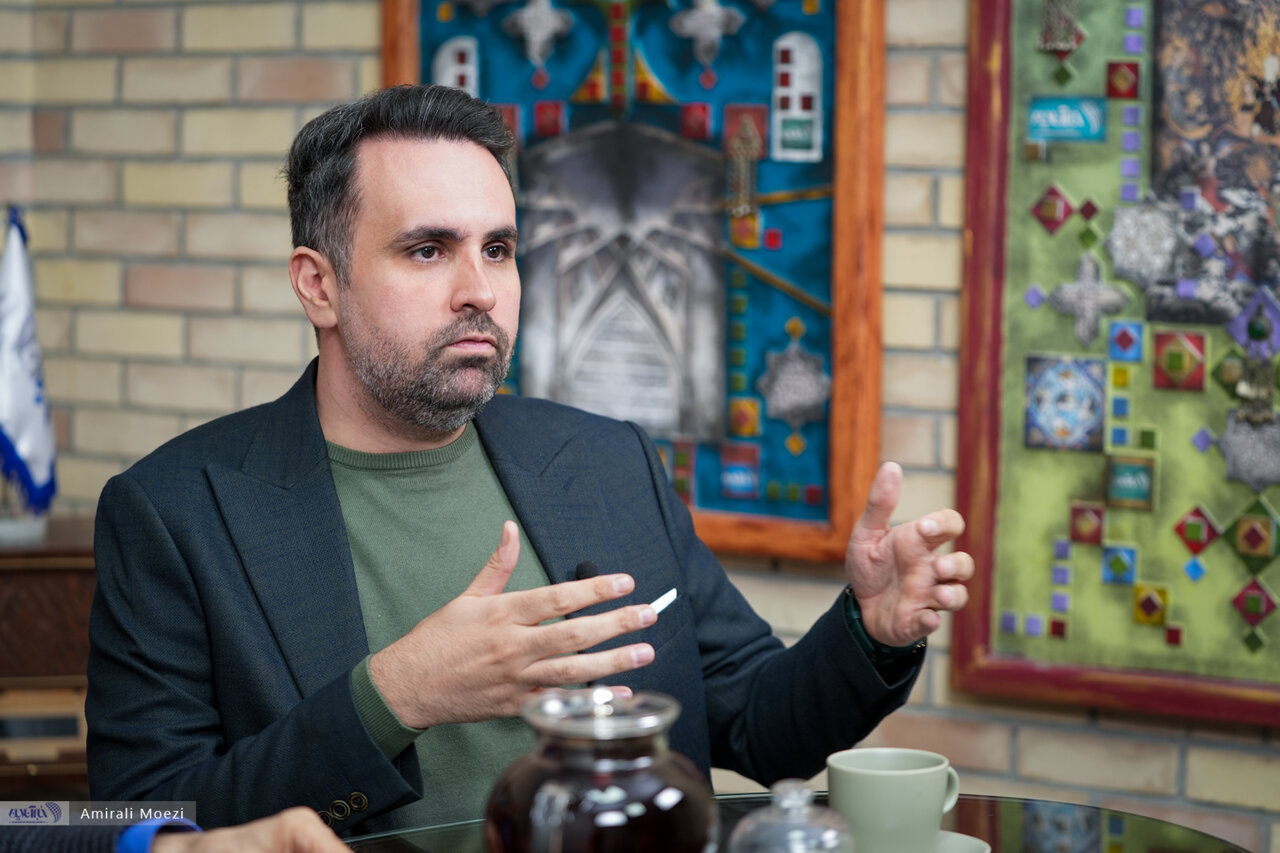 ببینید با اموال عمومی خرید و فروش ارز کردند و