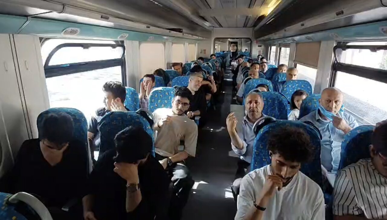 قطار پرند بهشت بود؛ اینجا جهنم است! 2 قطار پرند بهشت بود؛ اینجا جهنم است